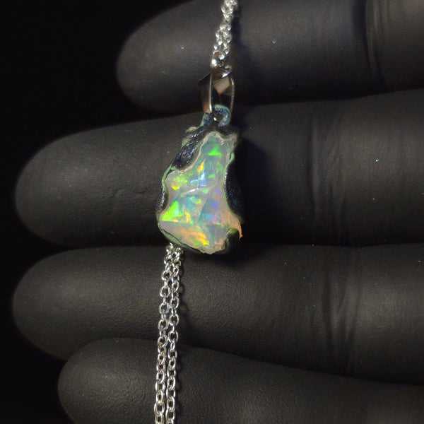 Opal Halskette — Grünes & blau-grünes Feuer